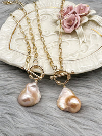 Toggle Clasp Pearl Necklace